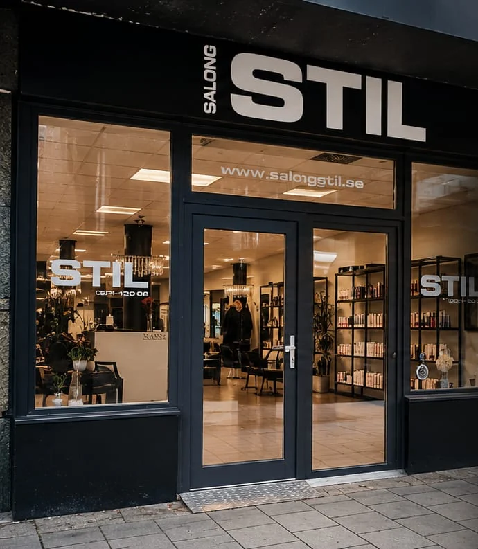 Salong Stils entré på Drottninggatan 6 i Boden